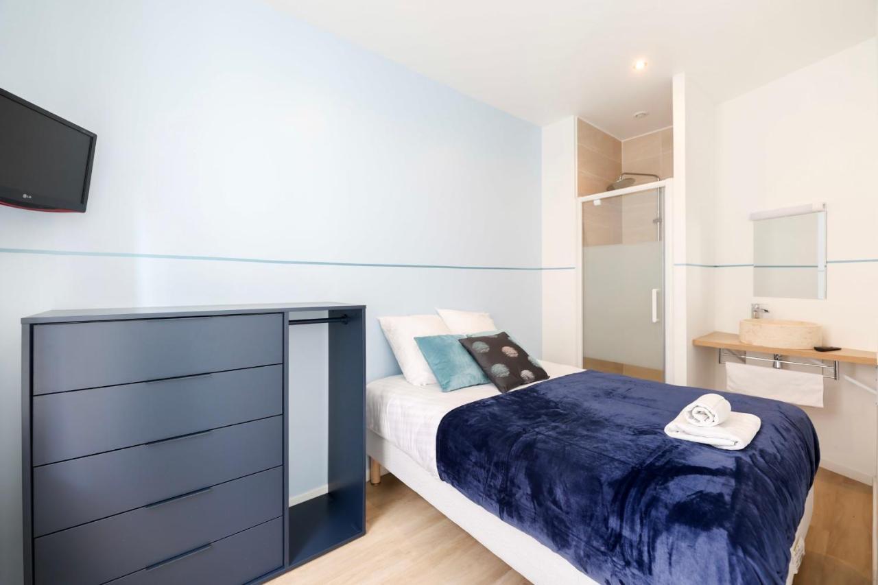 Green Apartment Near Montmartre And Opera パリ エクステリア 写真